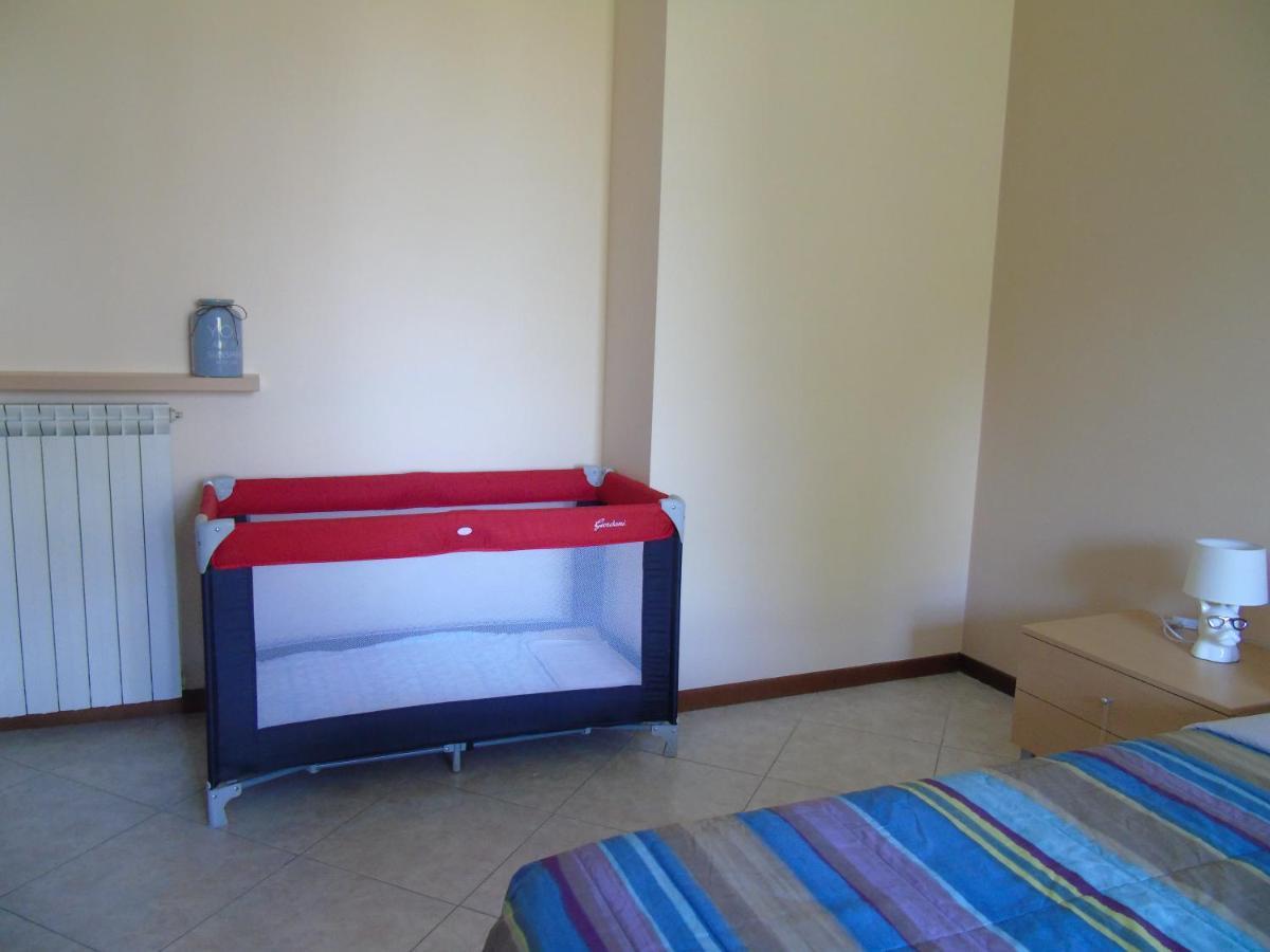 Discovery Flat With Pool & Bikes Apartment ซีร์มิโอเน ภายนอก รูปภาพ